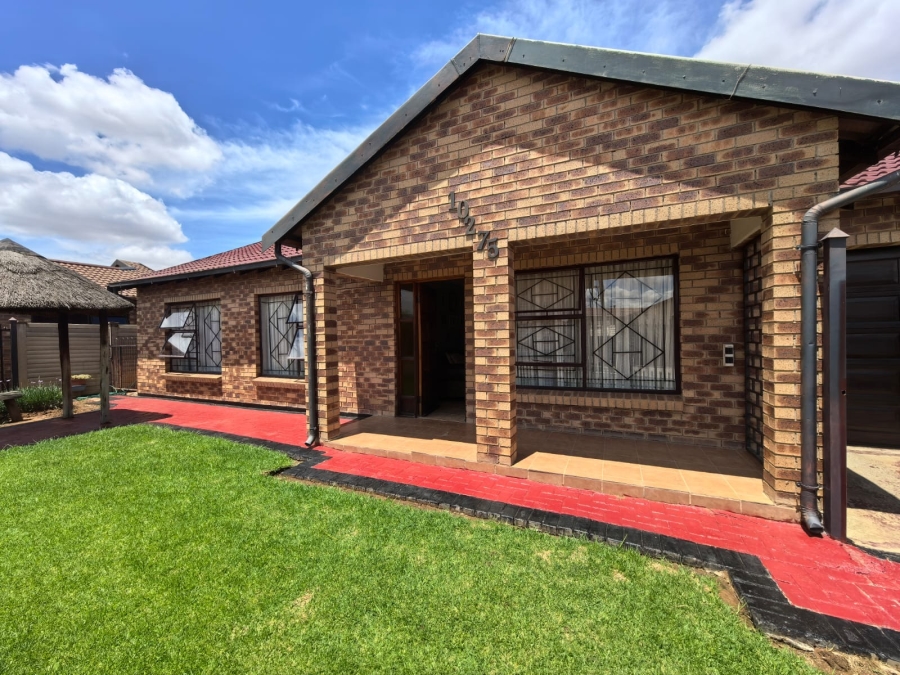 3 Bedroom Property for Sale in Grasslands Free State